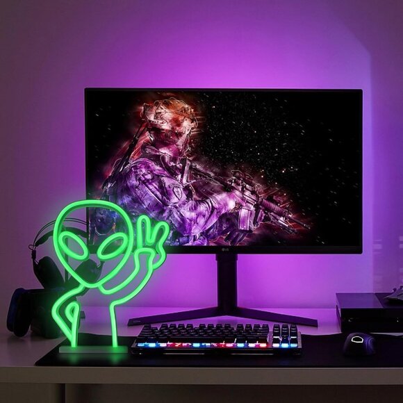 Green Alien Neon Sign LED Wall Light USB Battery for Game Room Party Decor - Picture 3 of 9